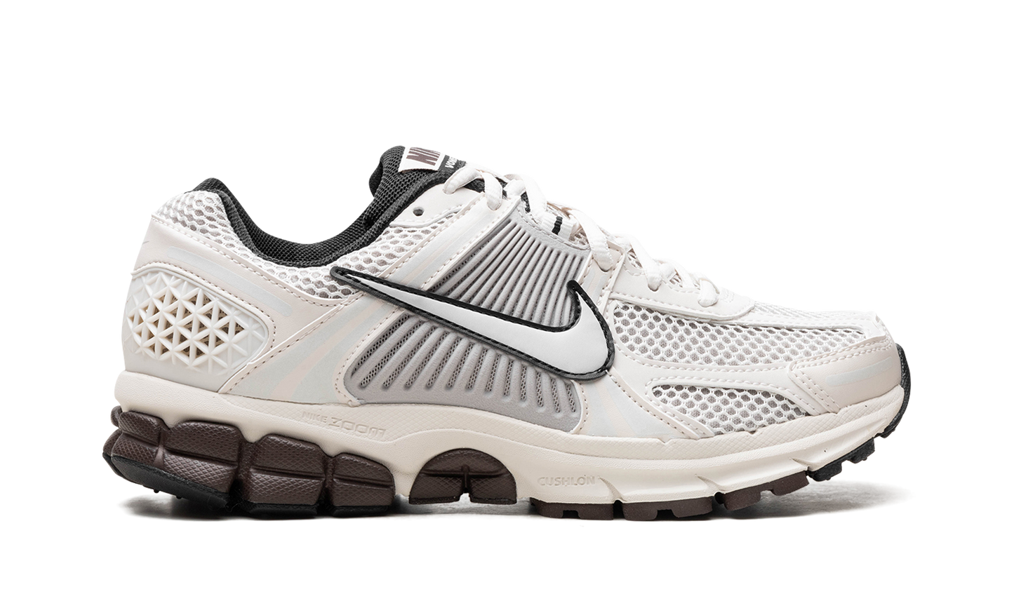 Air Zoom Vomero 5 WMNS Phantom