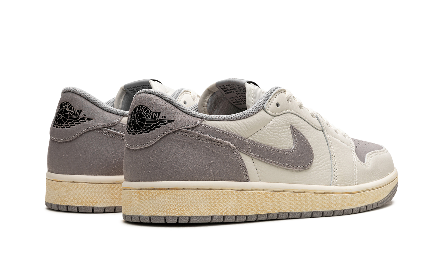 Air Jordan 1 Low EX Atmosphere Grey