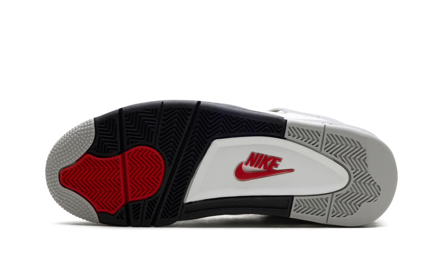 Air Jordan 4 OG White Cement (2025)