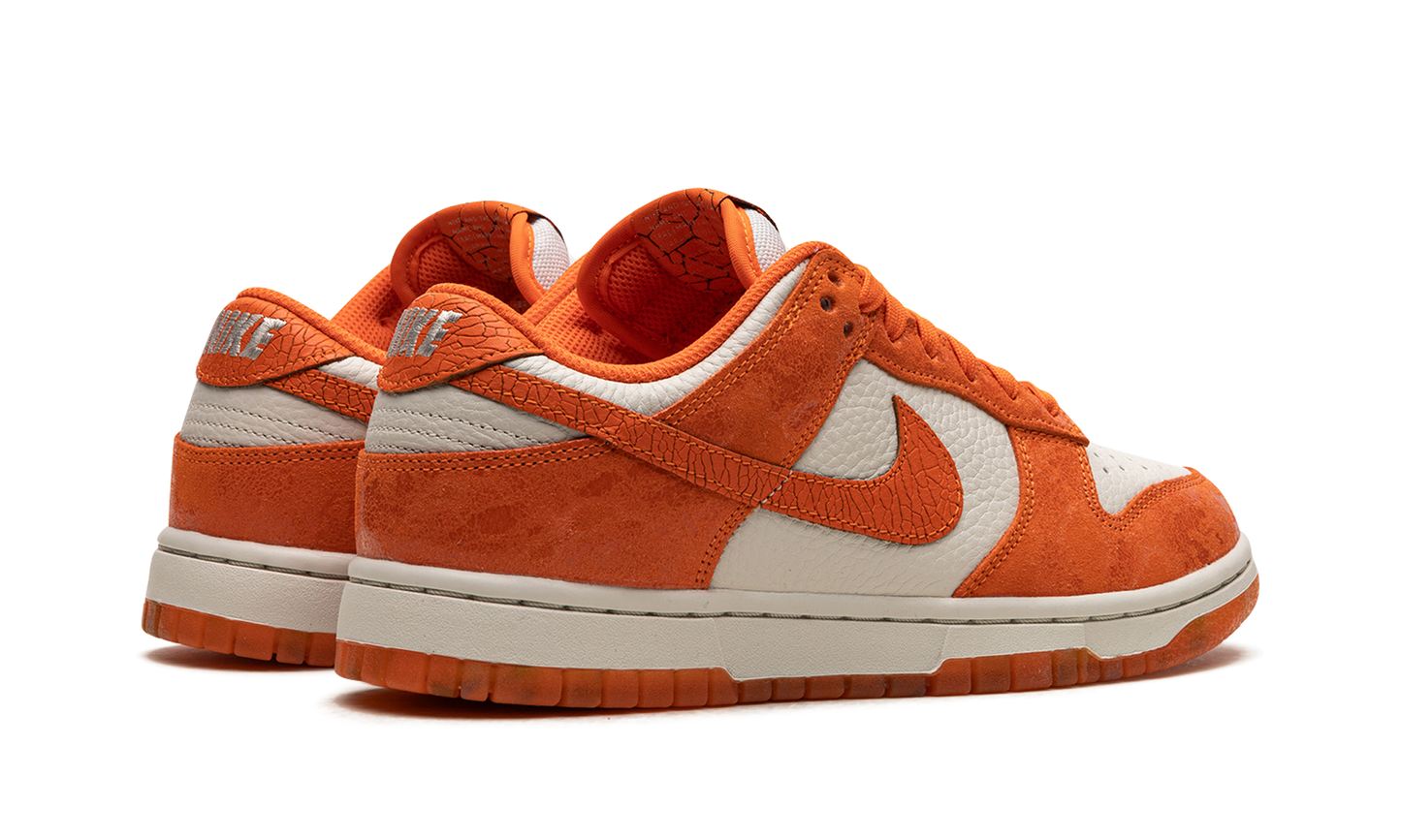 DUNK LOW WMNS Total Orange