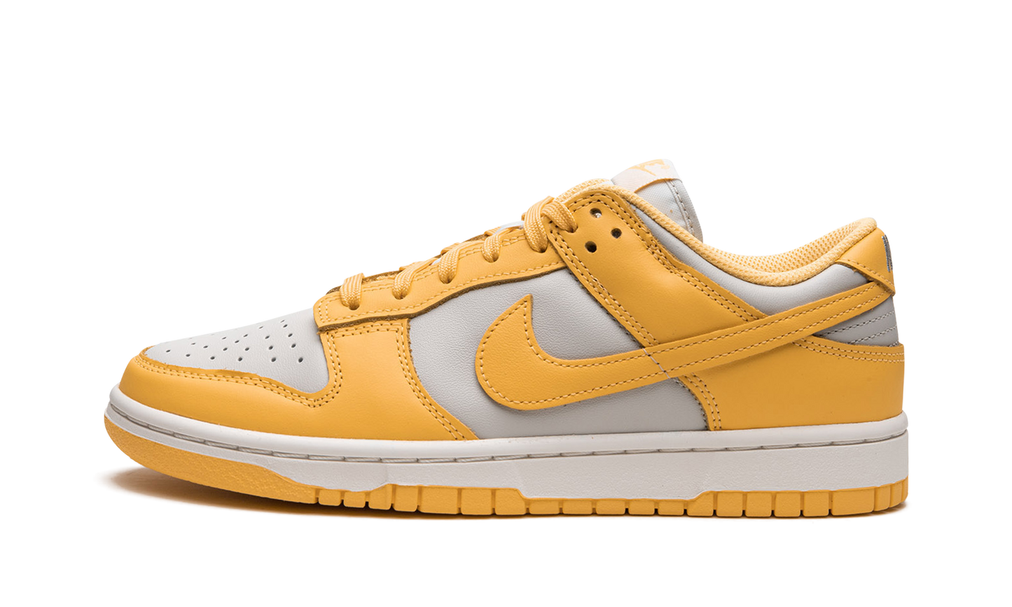 DUNK LOW WMNS Citron Pulse
