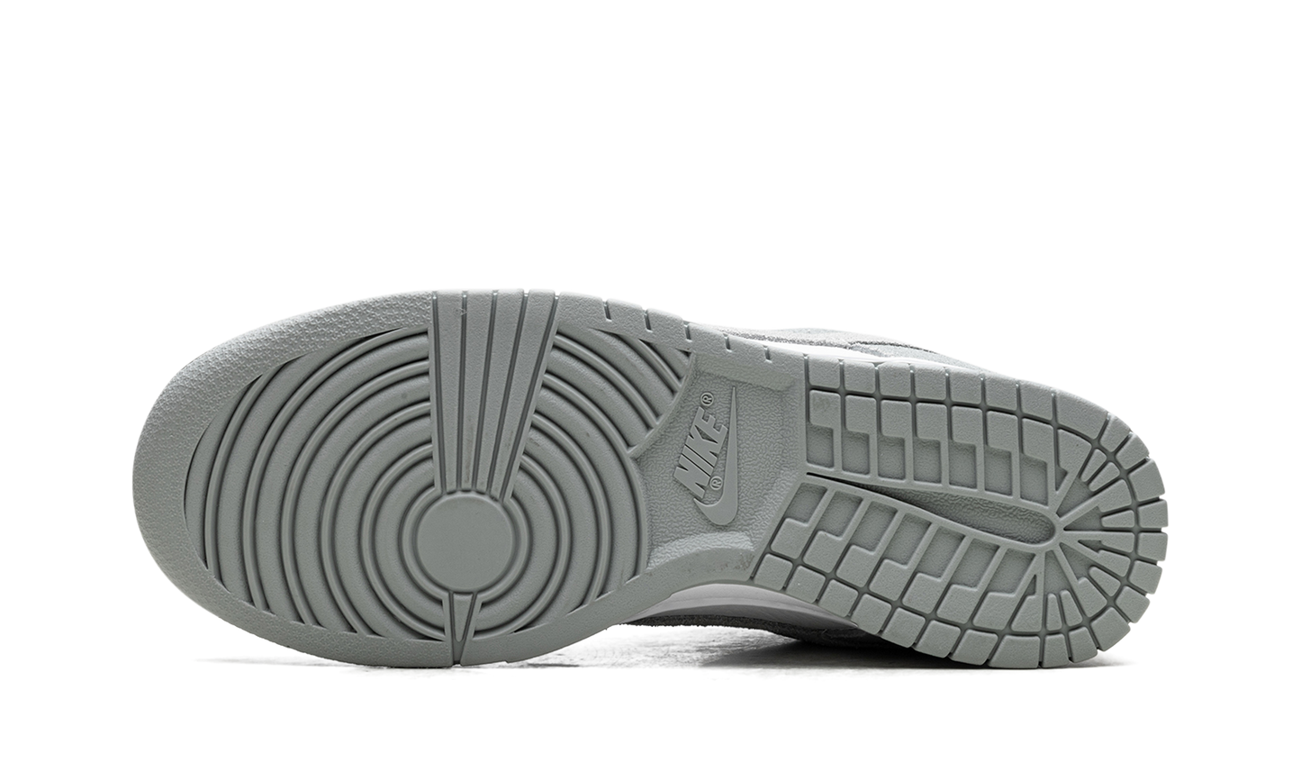 Dunk Low Light Pumice
