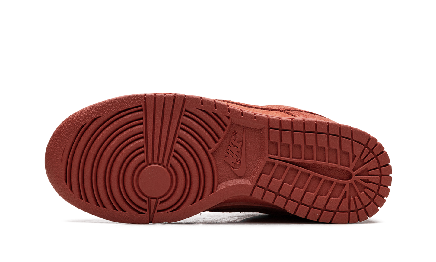 Dunk Low Valley Of Fire