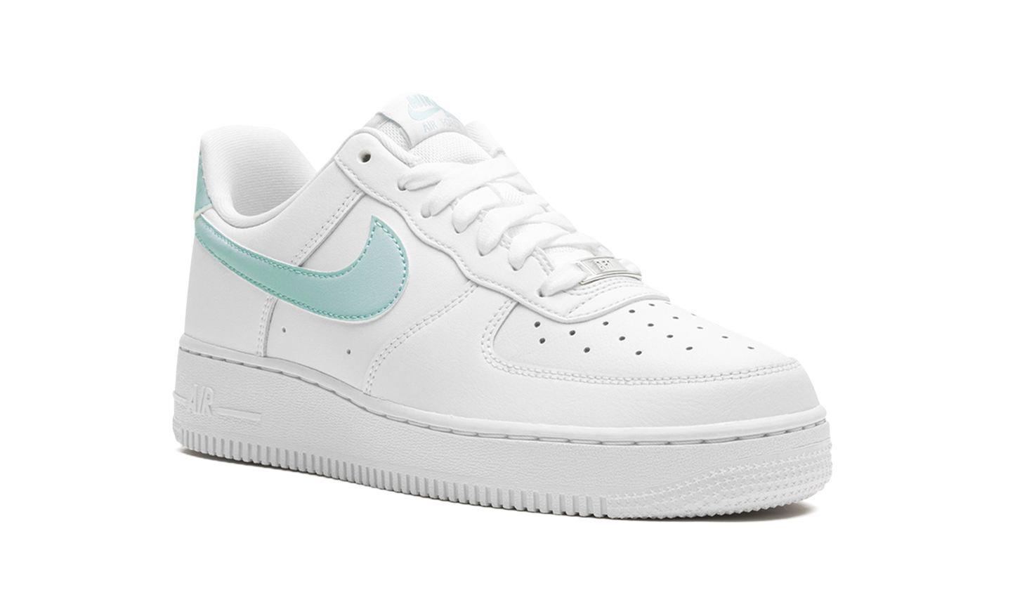AIR FORCE 1 '07 WMNS White / Jade Ice