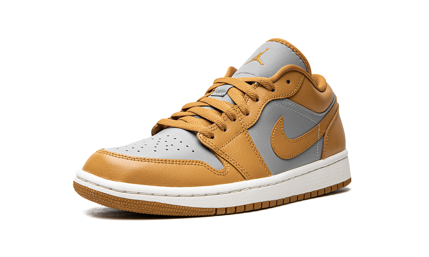 AIR JORDAN 1 LO WMNS Chutney