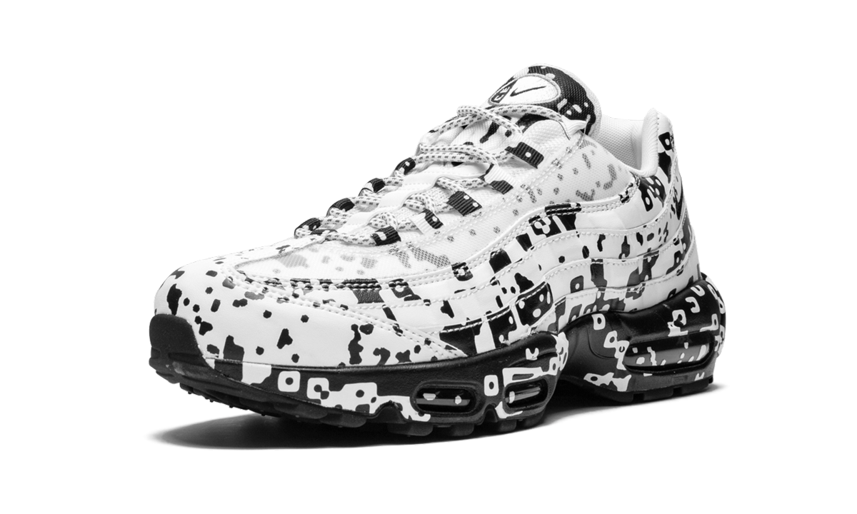 Air Max 95 / C.E. Cav Empt