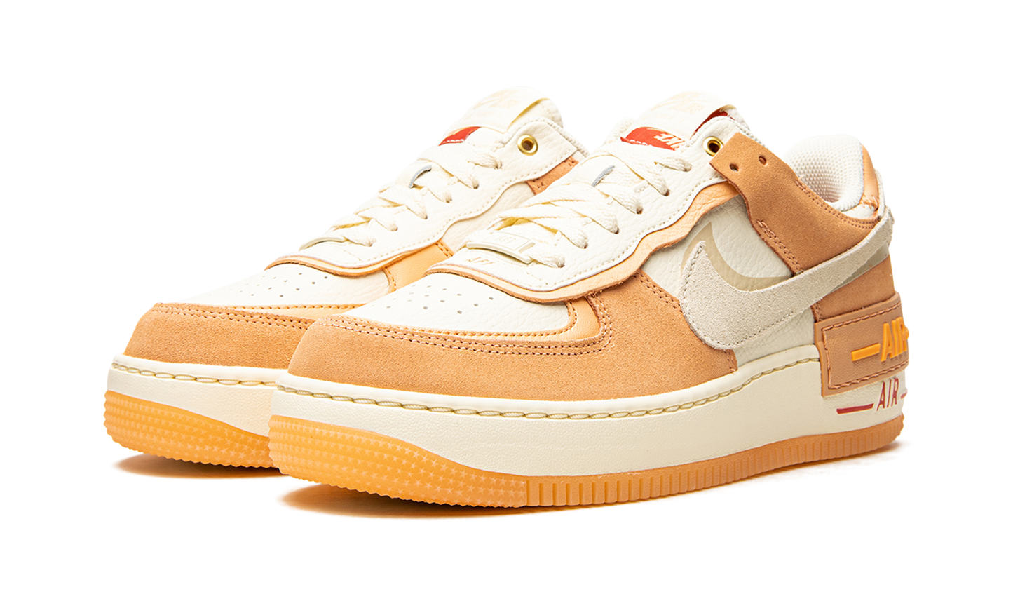 AIR FORCE 1 SHADO MNS WMNS Sisterhood - Cashmere