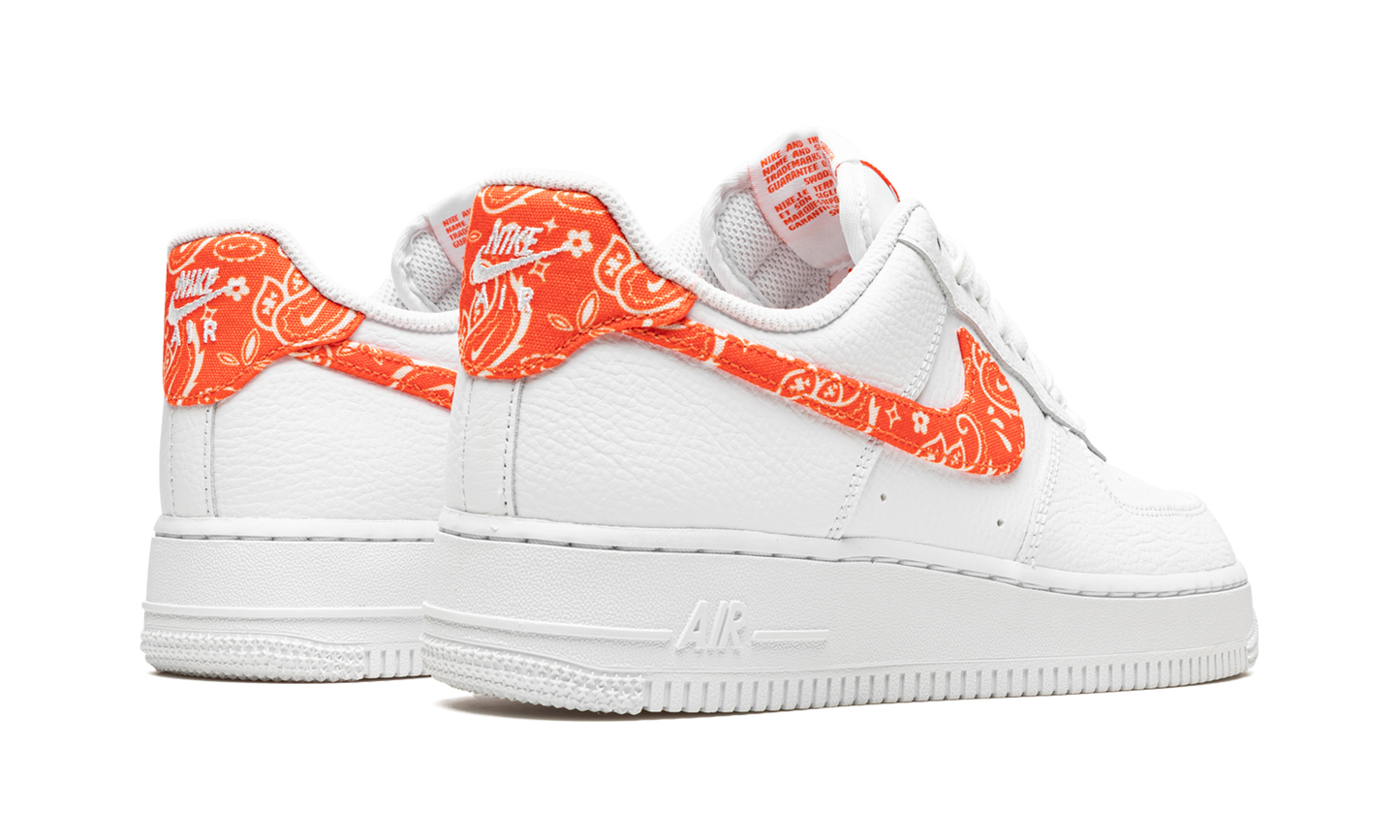 AIR FORCE 1 LO MNS WMNS Orange Paisley