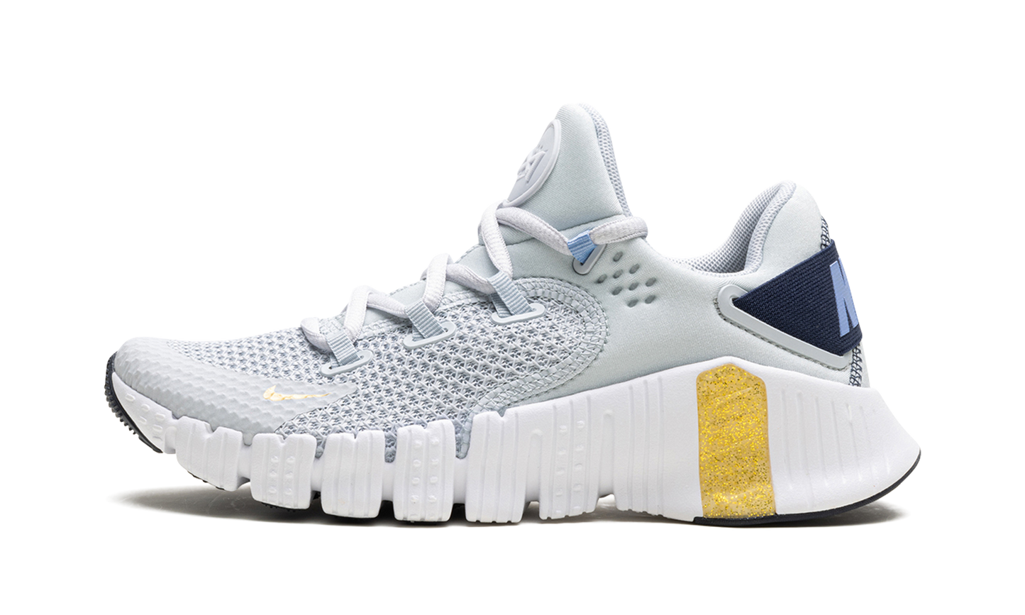 Free Metcon 4 WMNS Pure Platinum Grey Gold White