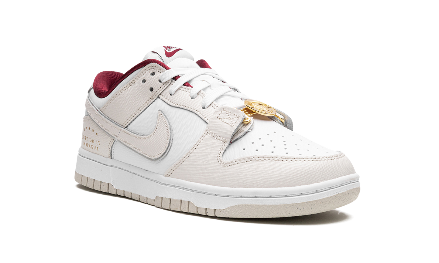 DUNK LOW WMNS Just Do It