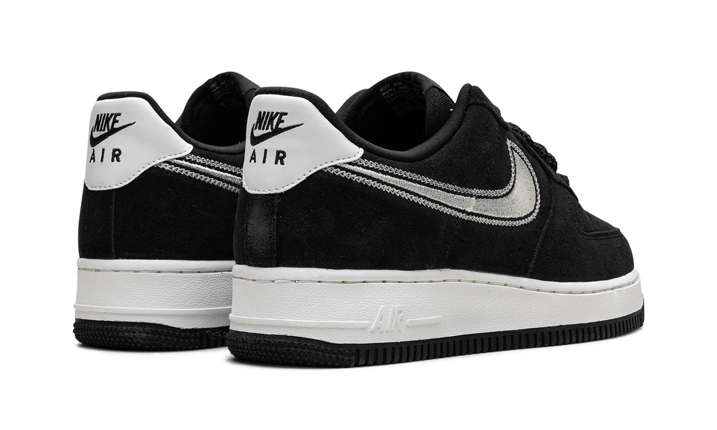 Air Force 1 Low '07 LV8 Black Sail Embroidered Swoosh
