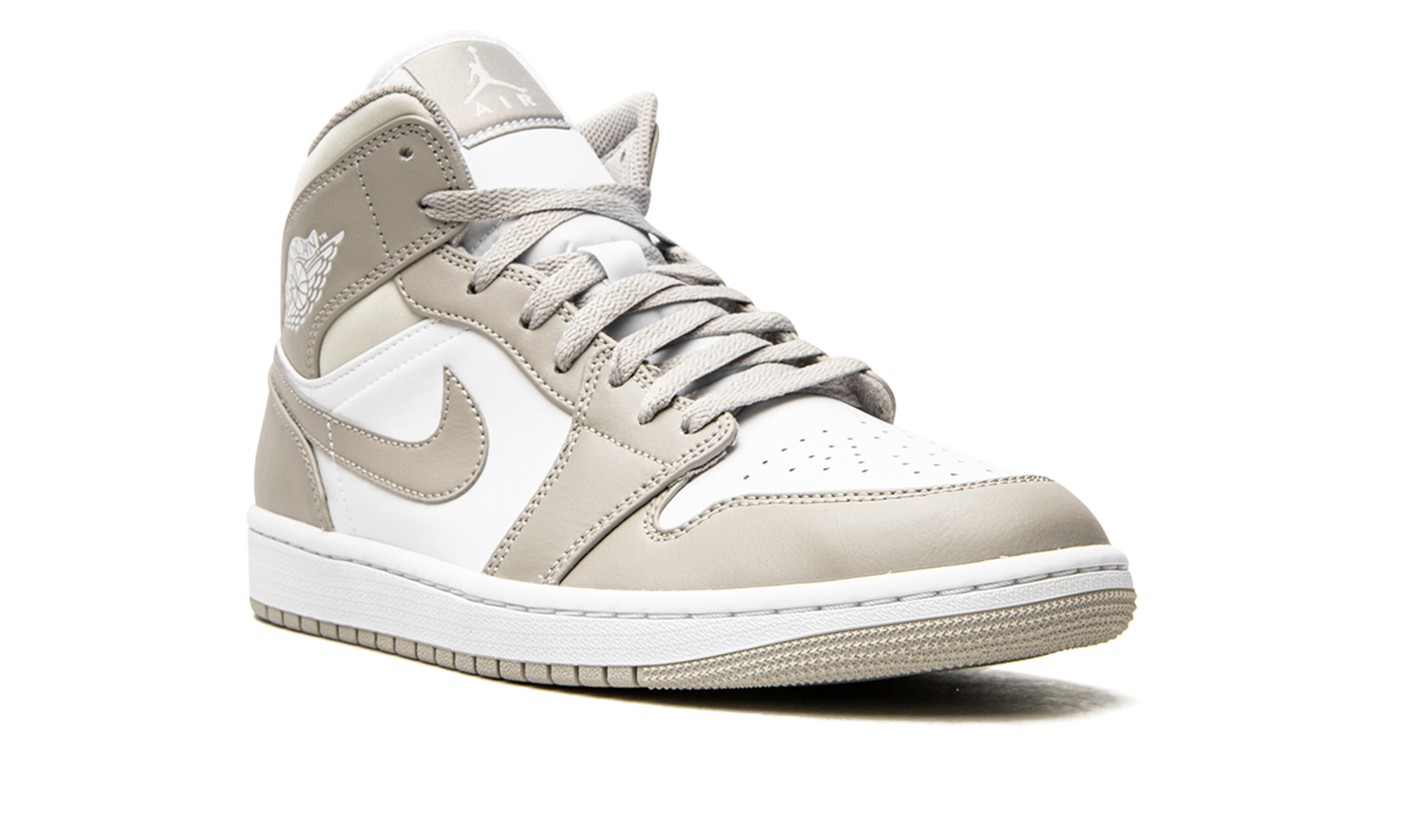Air Jordan 1 Mid Linen / College Grey