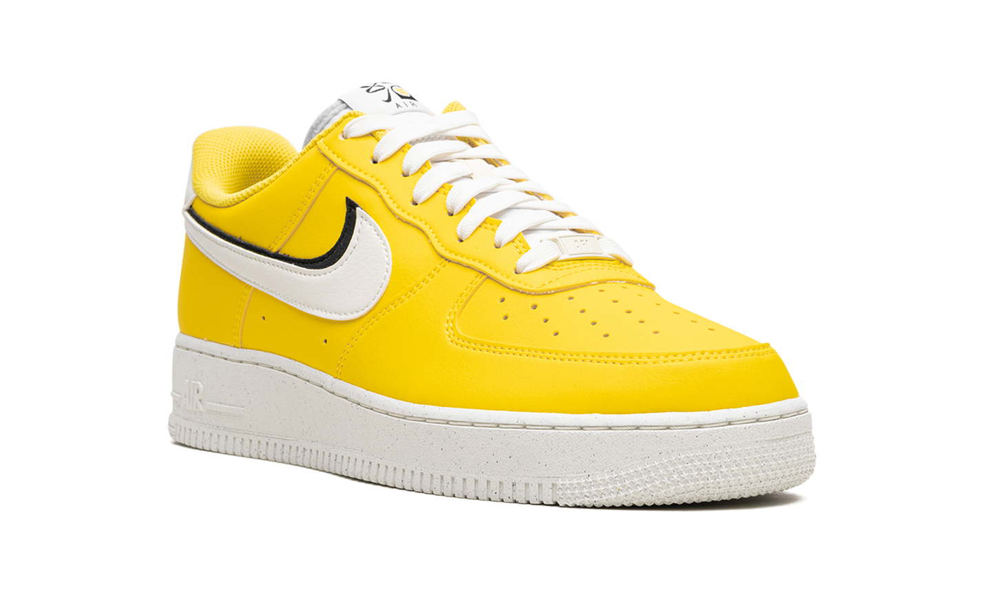 Air Force 1 Low '07 LV8 Tour Yellow