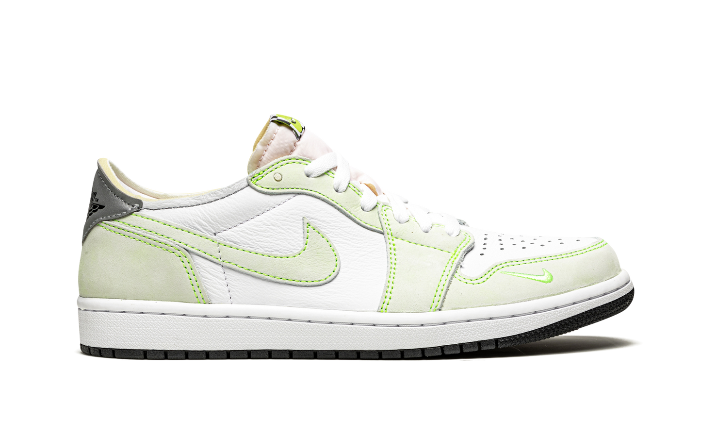 Air Jordan 1 Low OG Ghost Green