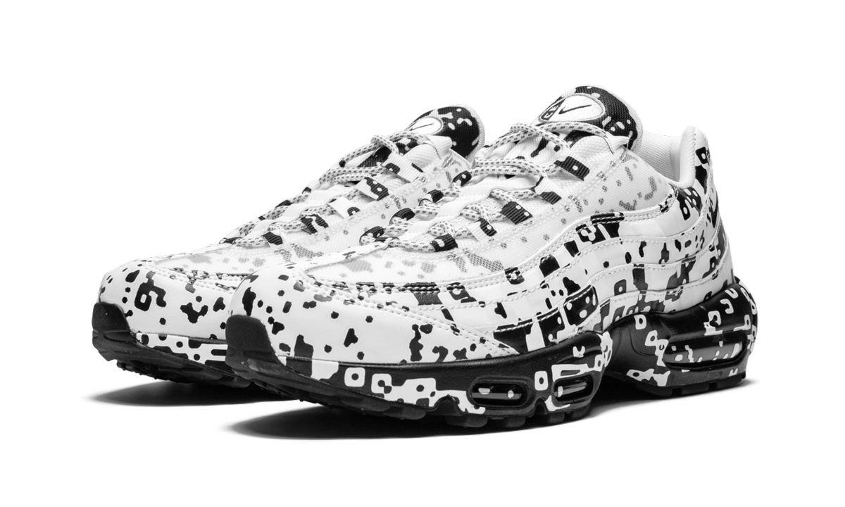 Air Max 95 / C.E. Cav Empt