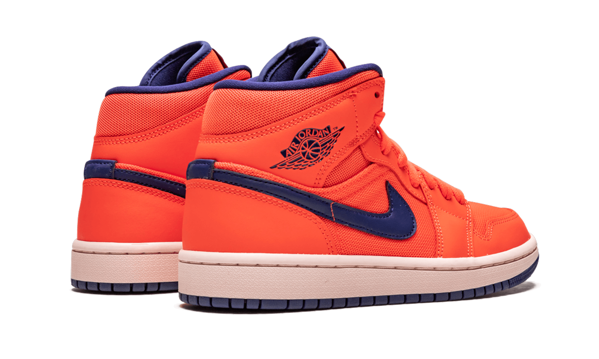 AIR JORDAN 1 MID WMNS Turf Orange
