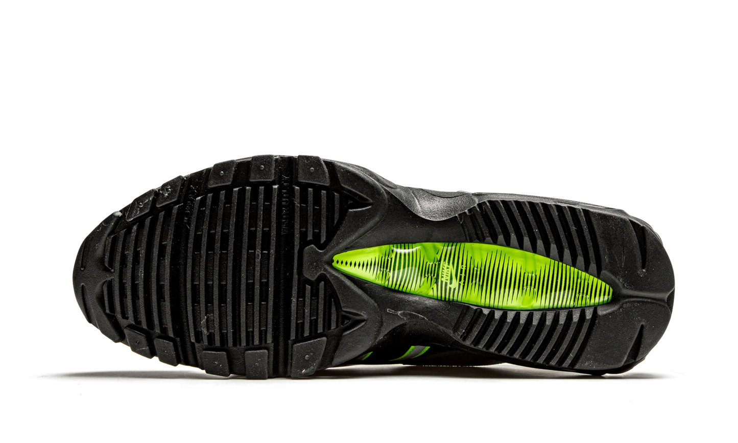 Air Max 95 NDSTRKT Neon