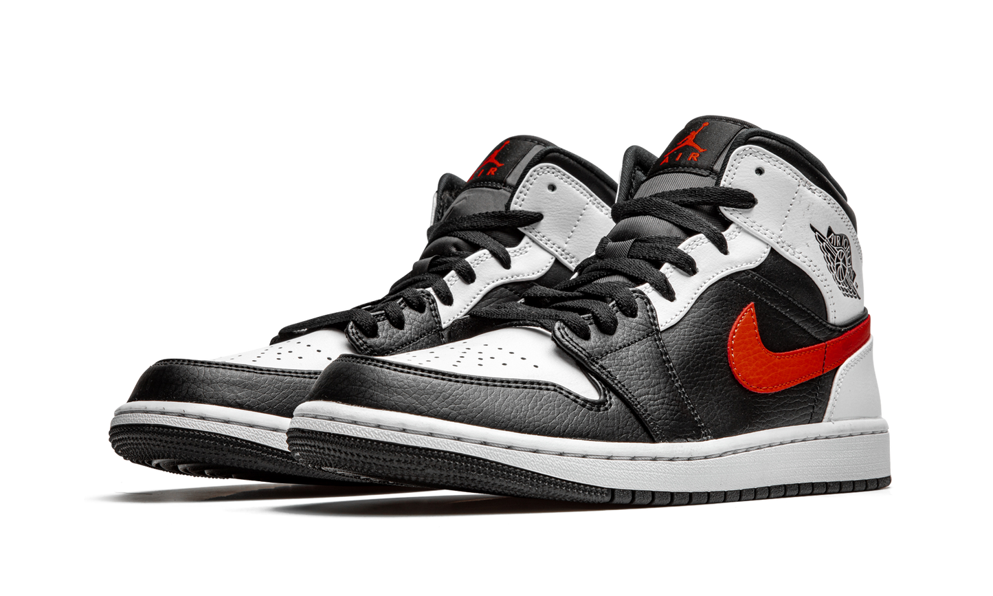 Air Jordan 1 Mid Chile Red
