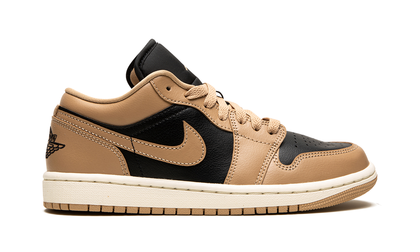 Air Jordan 1 Low WMNS Desert / Black