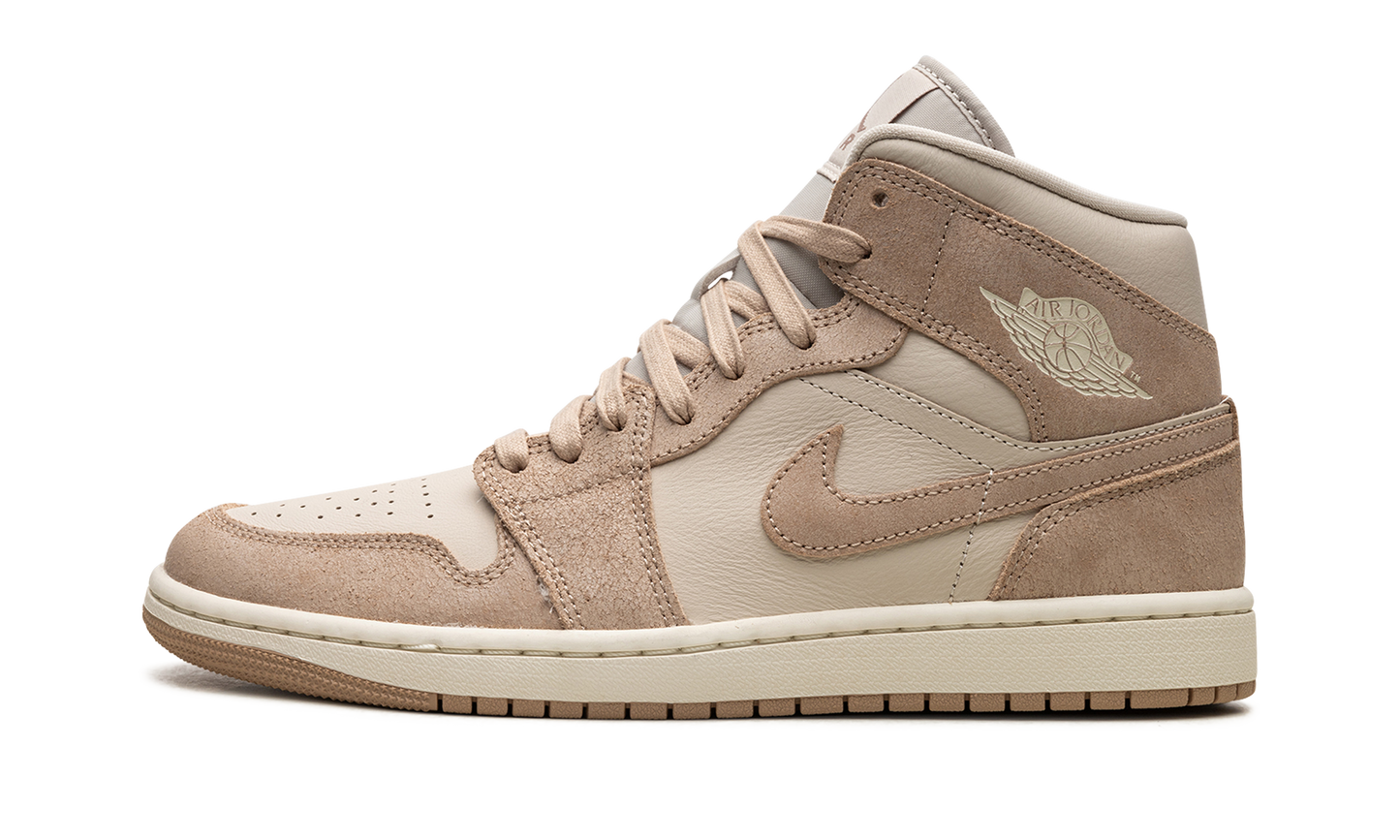 AIR JORDAN 1 MID SE WMNS Legend Light Brown