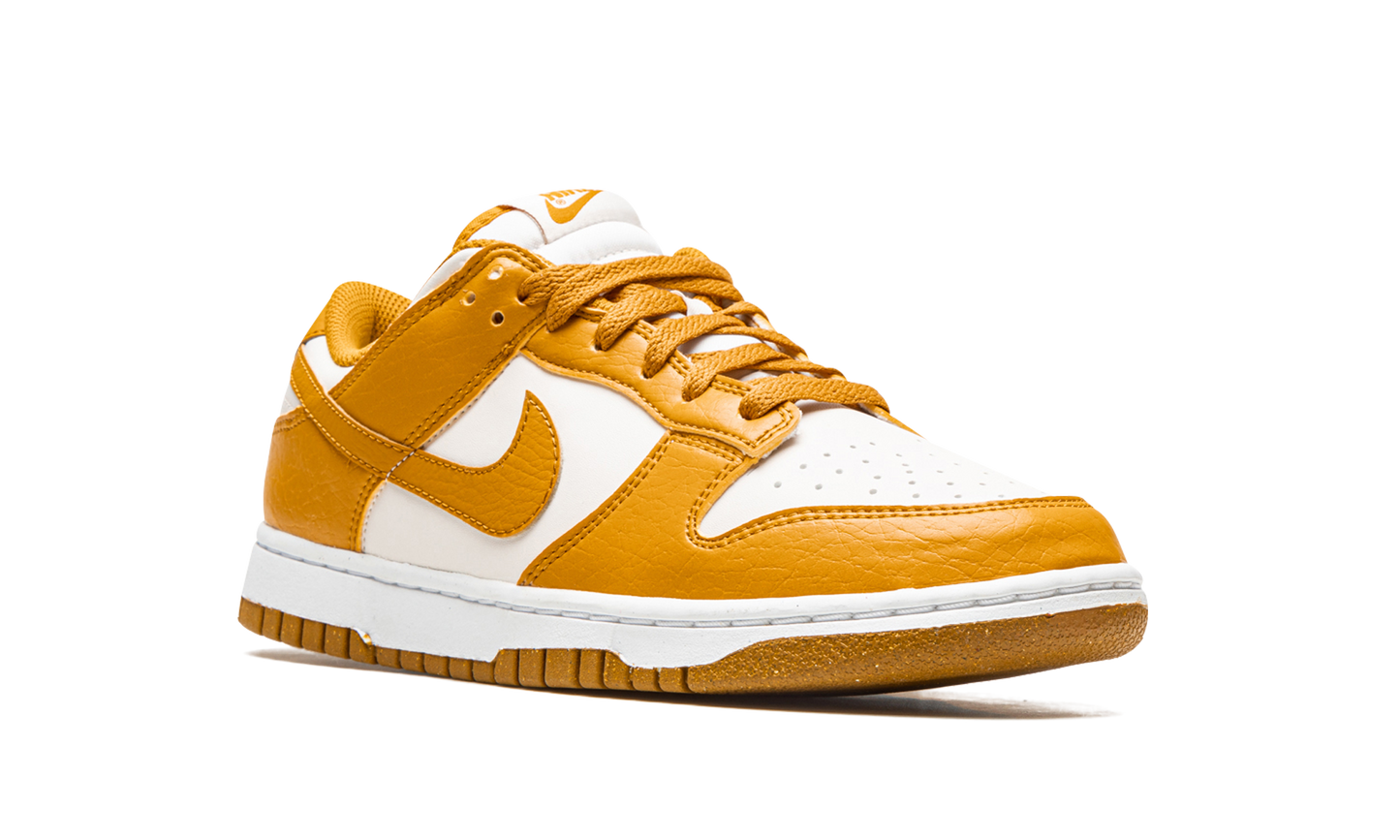 DUNK LO NEXT NATURE MNS WMNS Gold / Phantom
