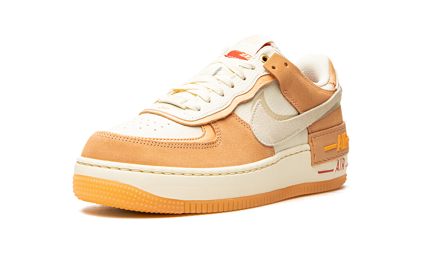 AIR FORCE 1 SHADO MNS WMNS Sisterhood - Cashmere