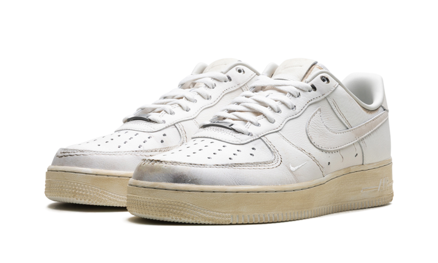 Air Force 1 Low .SWOOSH - Dirty Triple White