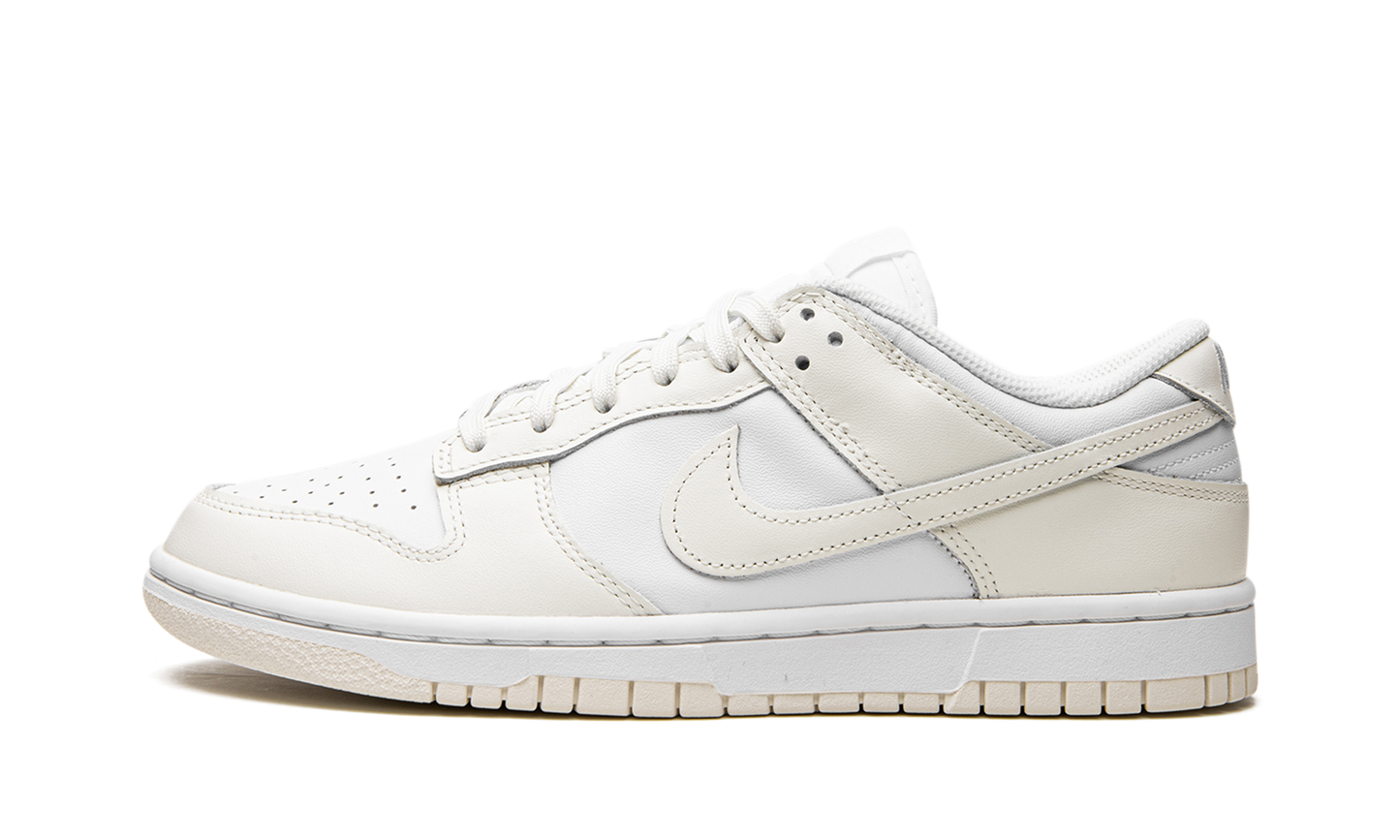DUNK LO MNS WMNS Coconut Milk