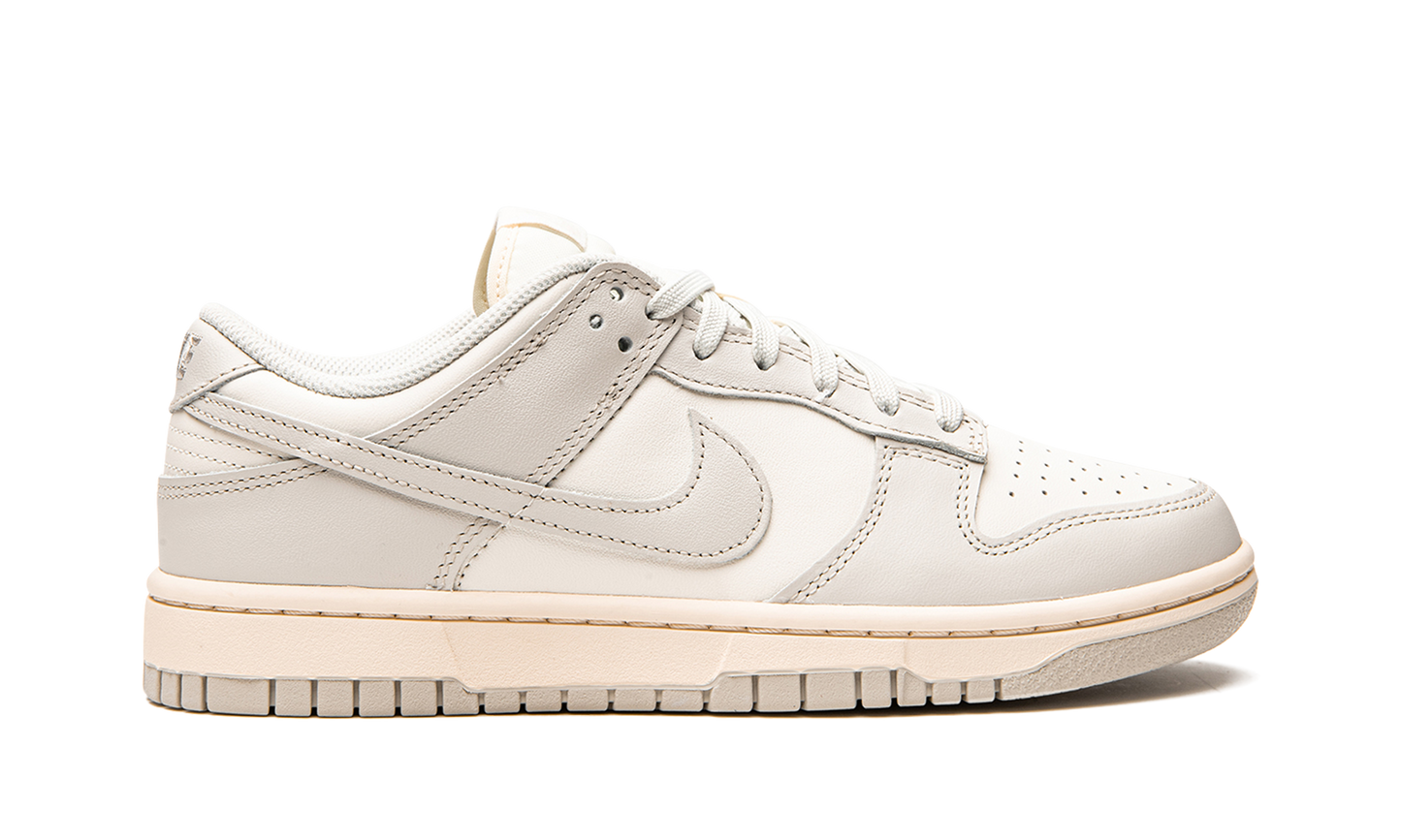 DUNK LO MNS WMNS Light Bone