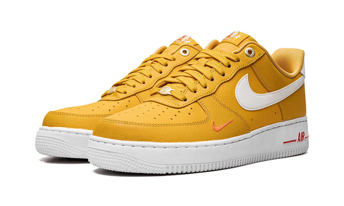 AIR FORCE 1 LO MNS WMNS 40th Anniversary