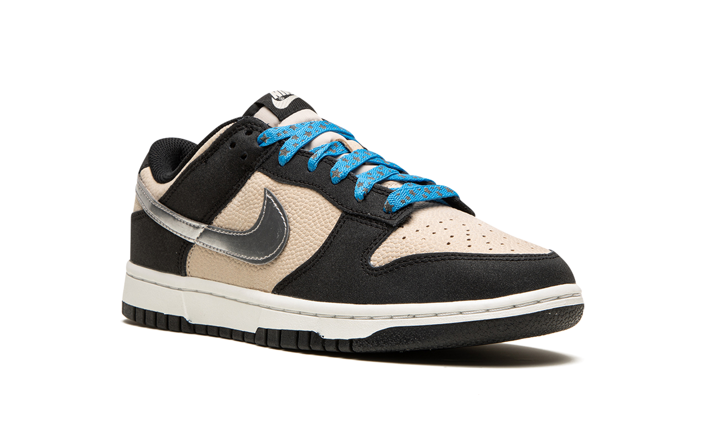 DUNK LO MNS WMNS Starry Laces