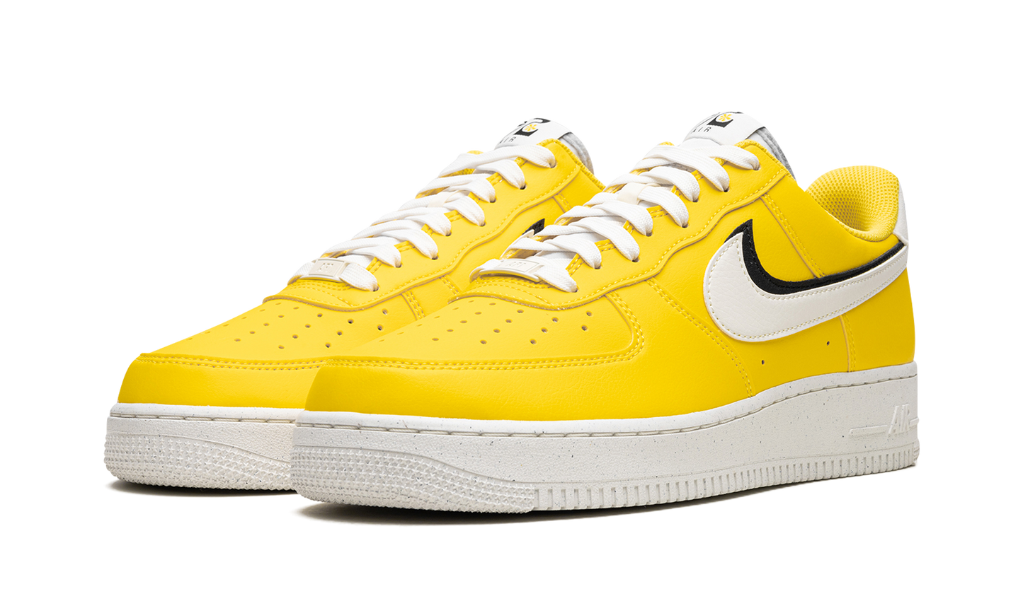 Air Force 1 Low '07 LV8 Tour Yellow