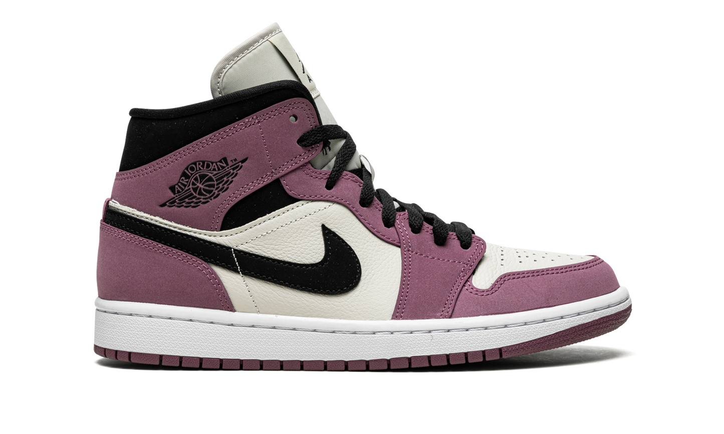 AIR JORDAN 1 MID SE WMNS Berry Pink