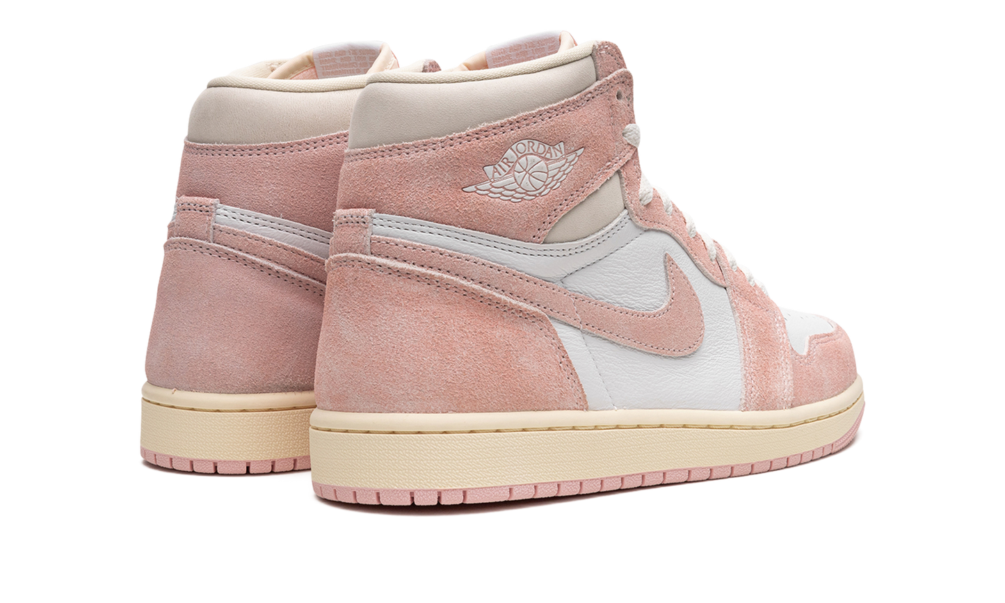 AIR JORDAN 1 WMNS Washed Pink