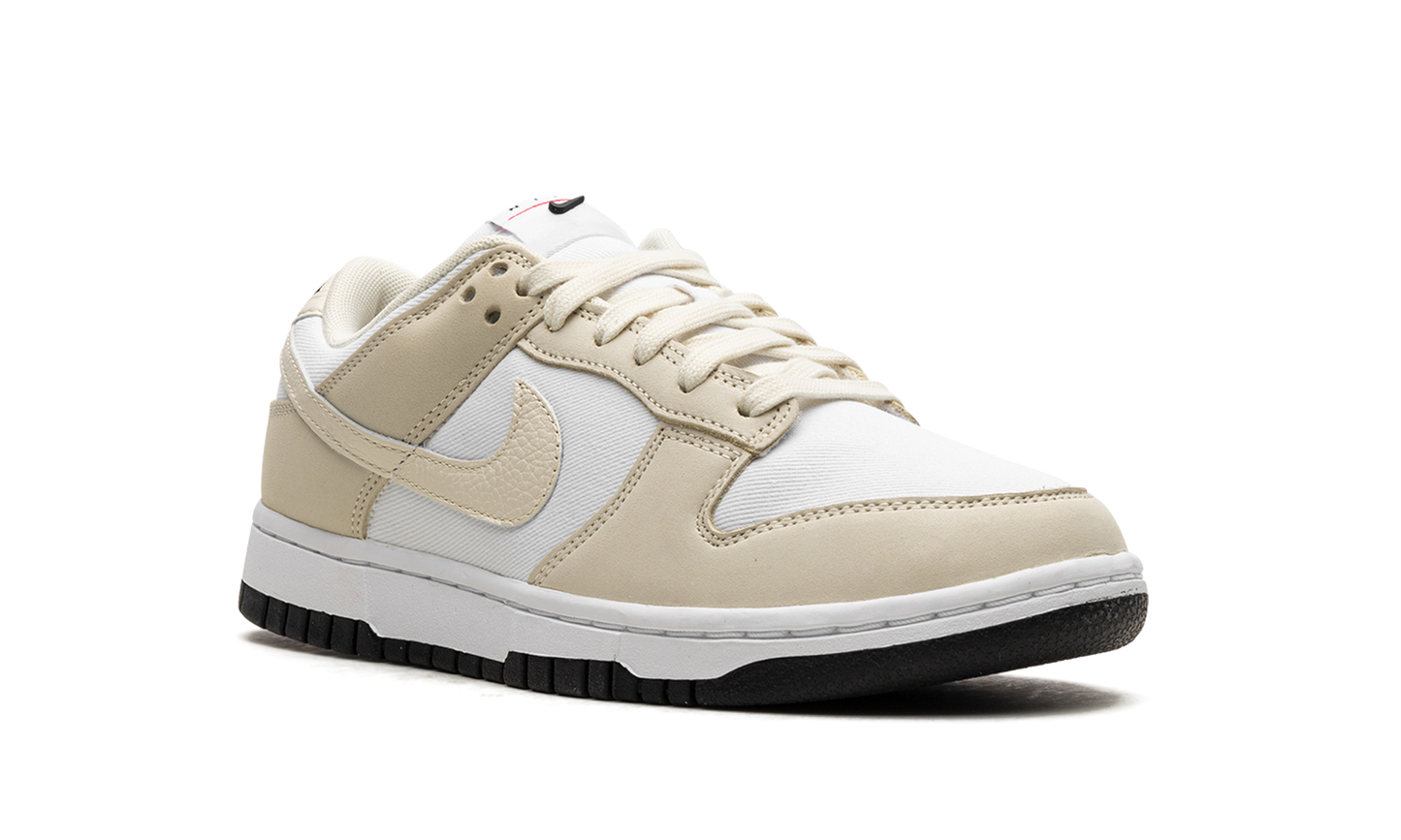 NIKE DUNK LO LX WMNS Coconut Milk