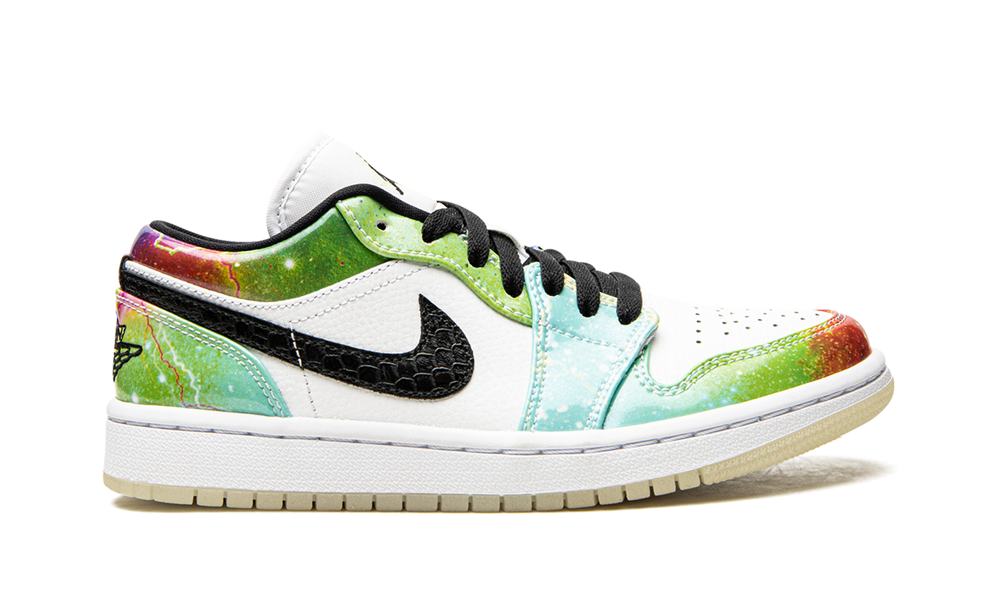 Air Jordan 1 Low WMNS Galaxy