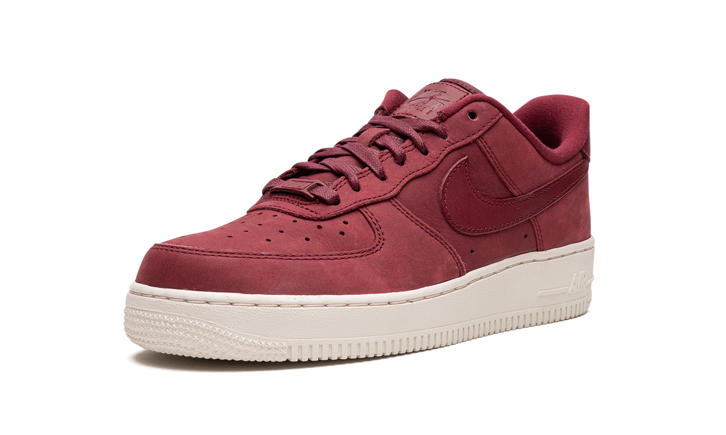 AIR FORCE 1 LO MNS WMNS Team Red