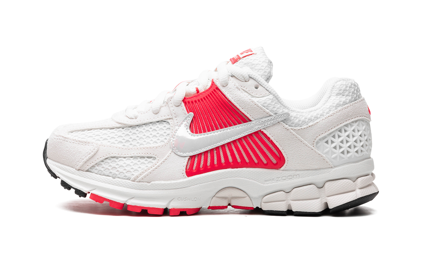 Air Zoom Vomero 5 WMNS Siren Red