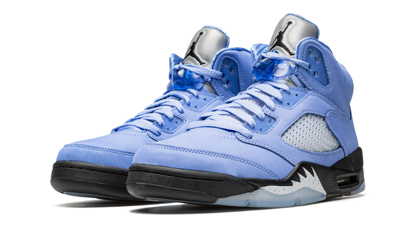 Air Jordan 5 Retro SE UNC