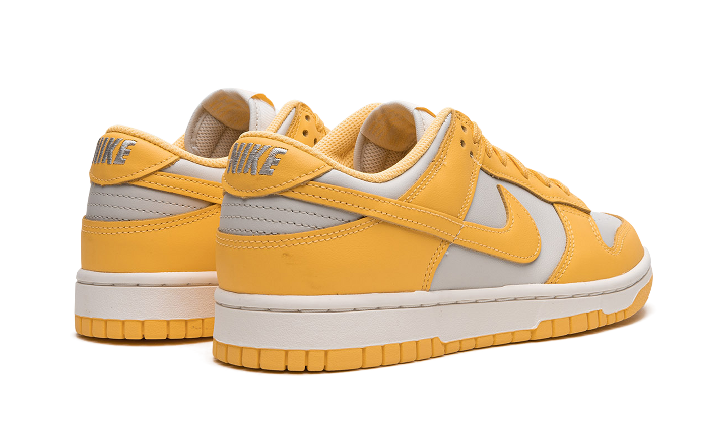 DUNK LOW WMNS Citron Pulse