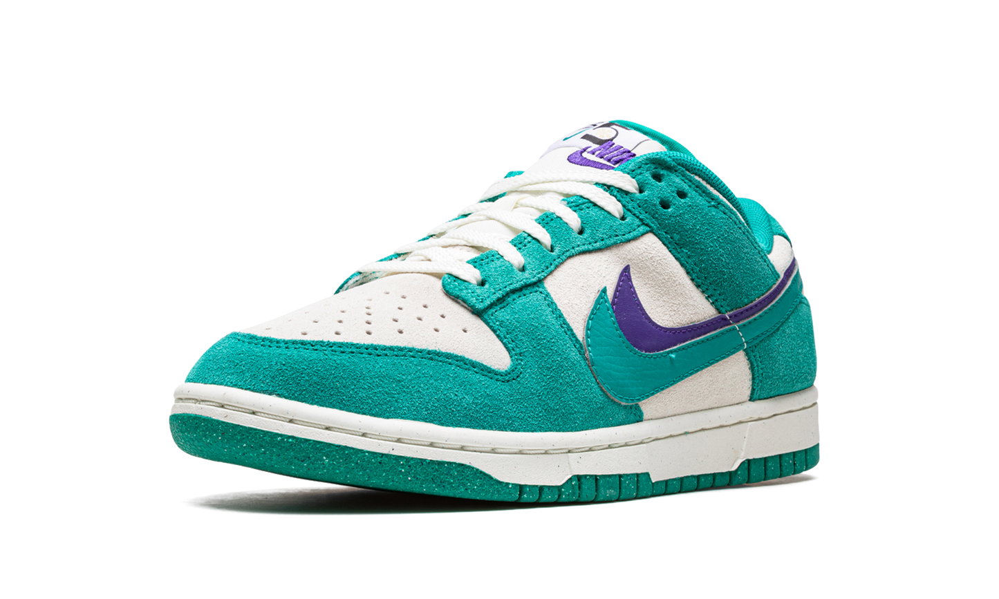 DUNK LO MNS WMNS 85