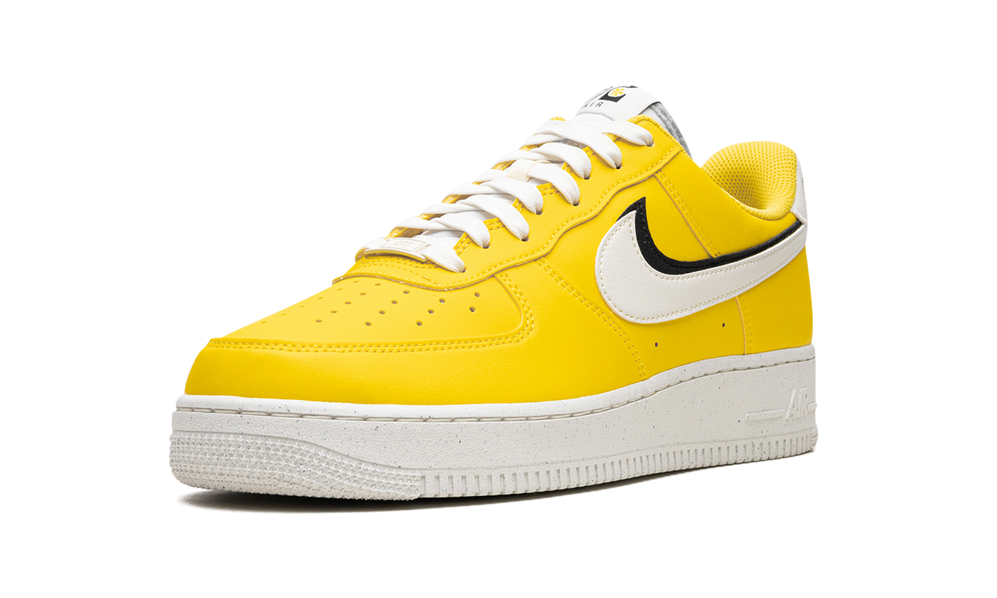 Air Force 1 Low '07 LV8 Tour Yellow