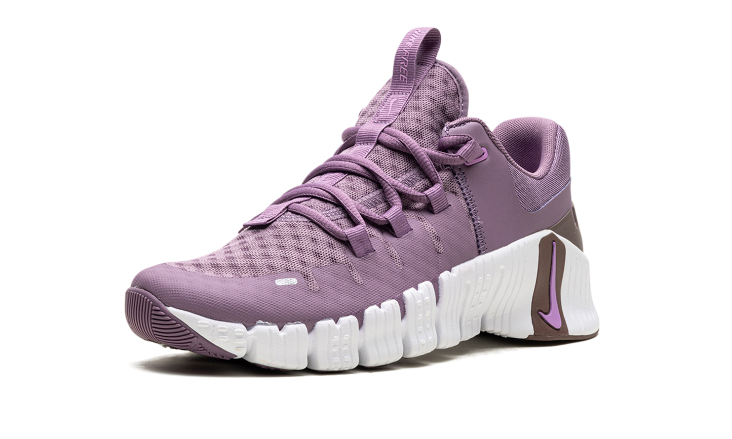 Free Metcon 5 WMNS Violet Dust