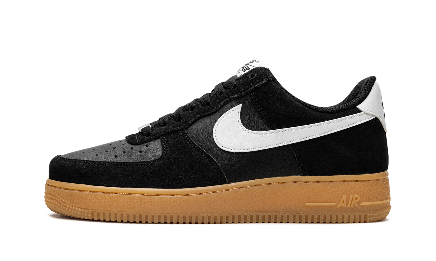Air Force 1 '07 LV8 Black Suede
