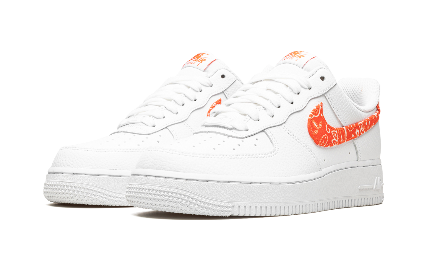AIR FORCE 1 LO MNS WMNS Orange Paisley