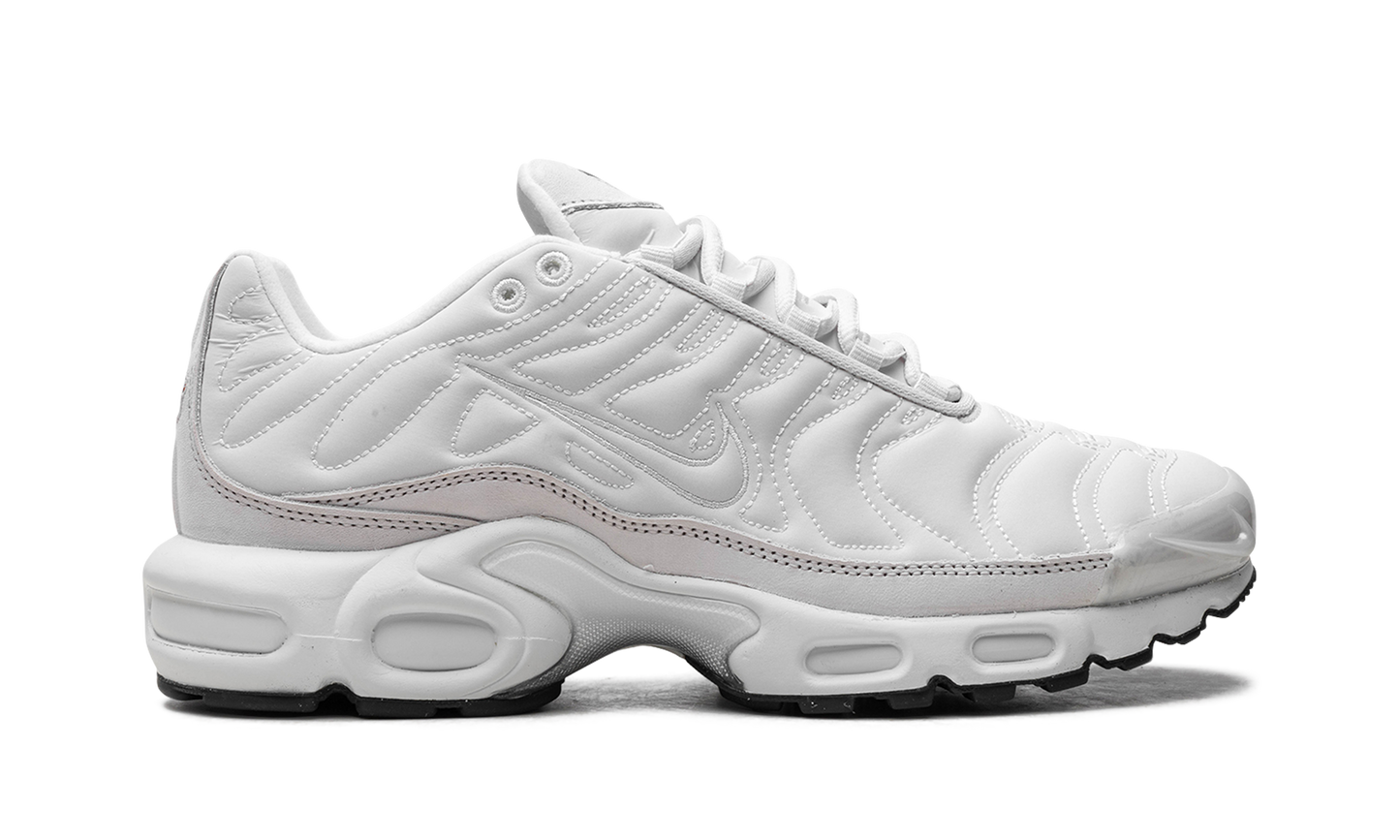 Air Max Plus WMNS Platinum Tint