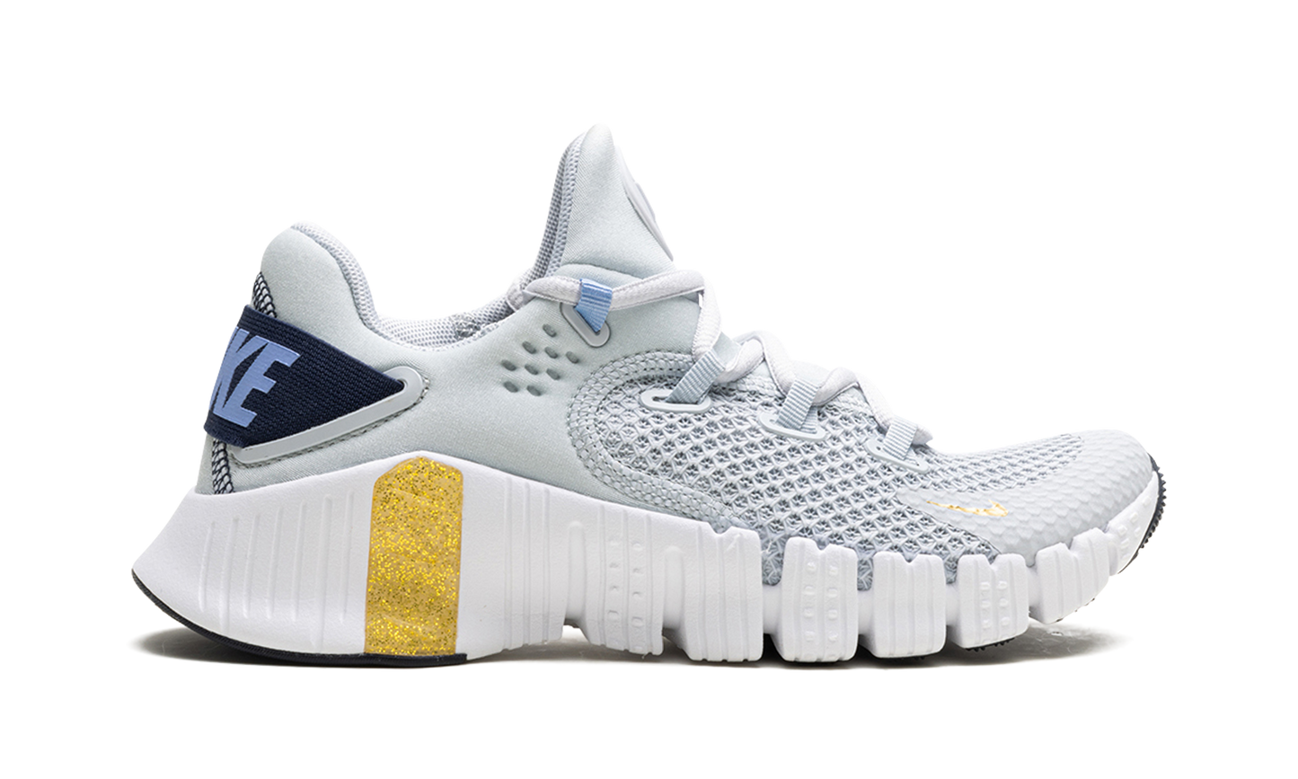 Free Metcon 4 WMNS Pure Platinum Grey Gold White