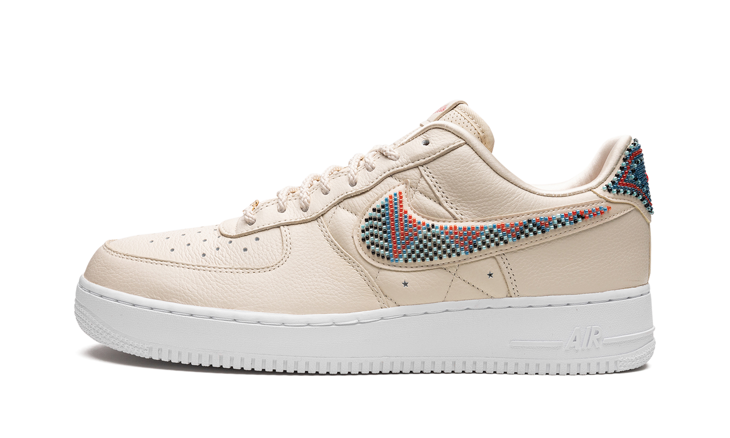 AIR FORCE 1 LO WMNS Premium Goods - The Bella