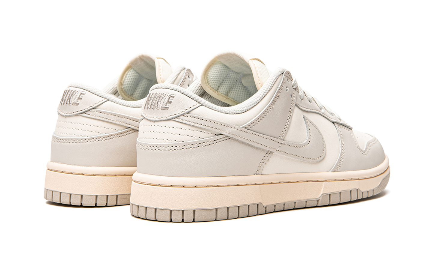DUNK LO MNS WMNS Light Bone