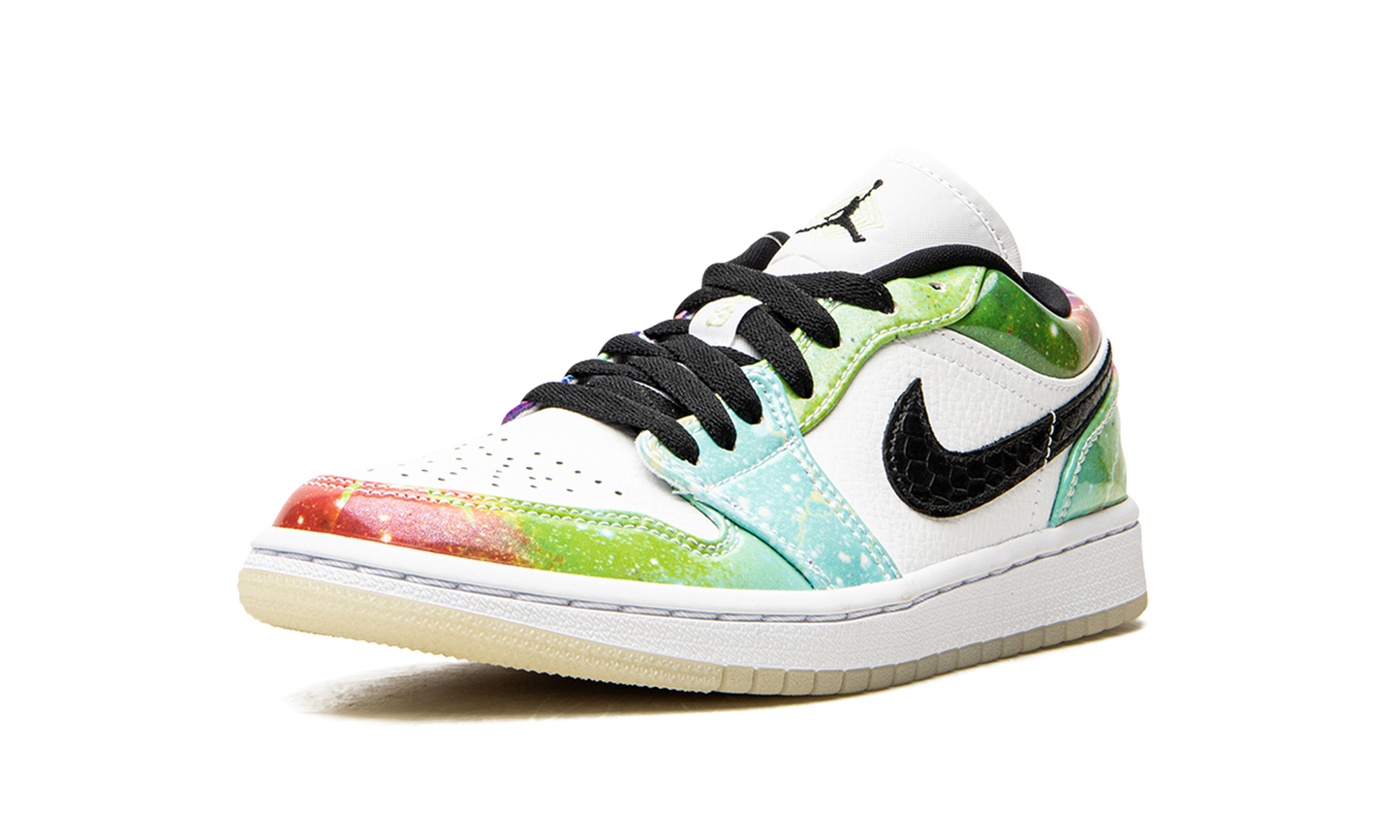 Air Jordan 1 Low WMNS Galaxy